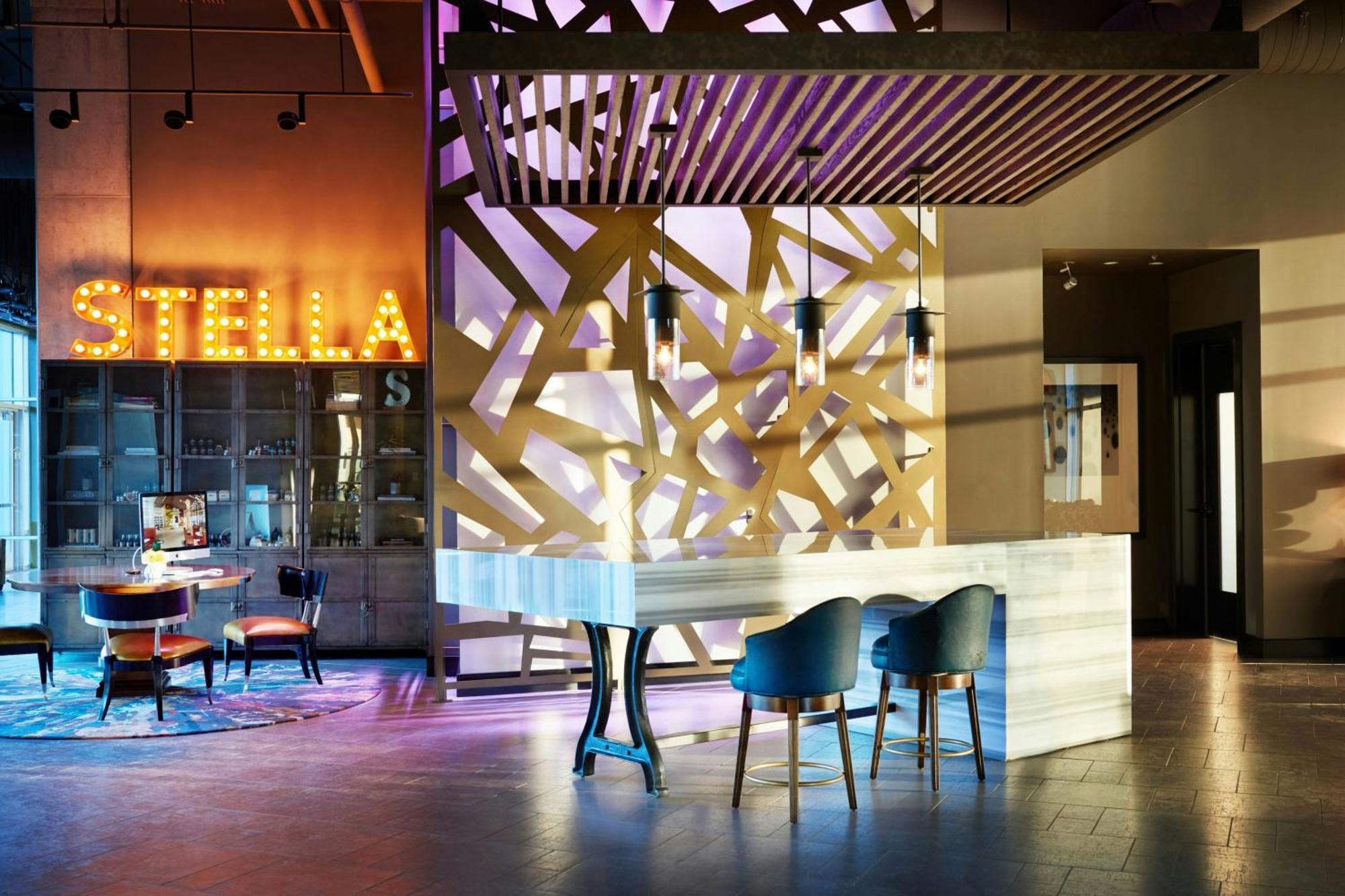 The Stella Hotel, Autograph Collection Брайан Екстер'єр фото